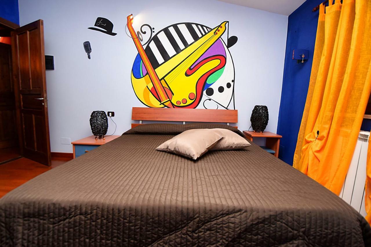 B&B Agave 64 เปียซซา อาร์เมรีนา ภายนอก รูปภาพ